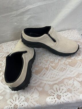 Ll Bean Beige Slip-On Suede Loafers